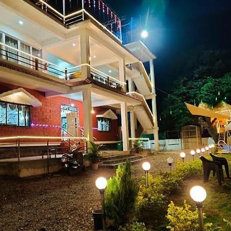 Sunshine Sea View Hotel Алибаг Екстериор снимка