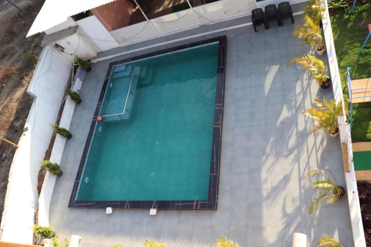 Sunshine Sea View Hotel Алибаг Екстериор снимка
